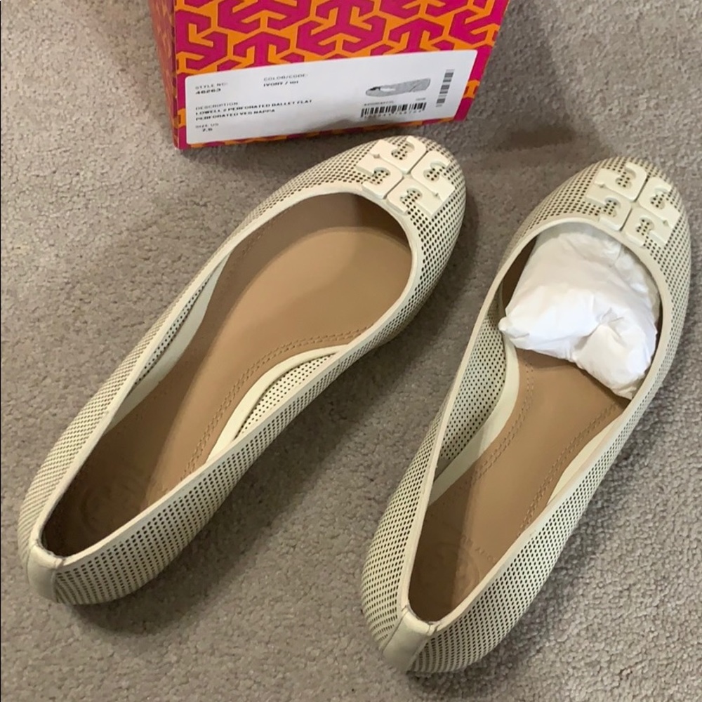 New Tory Burch ballet flat 7.5 - Ivory Lowell 2